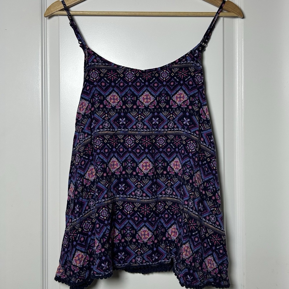 Mudd 100% Rayon Mixed Tapestry Print Crochet Trim Swing Tank Top Boho Style